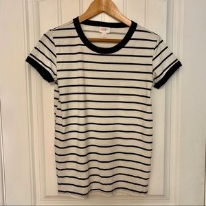 Lularoe liv tshirt